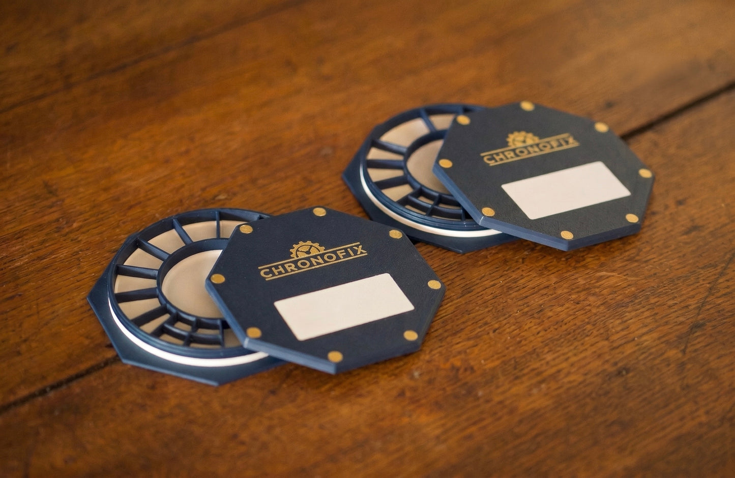2X Boîte de Rangement pour Pièces d'Horlogerie - Organiseur à Visser pour Mouvements de Montres (120 mm)